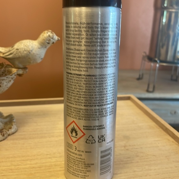 Color Wow - Picture 3 of 5